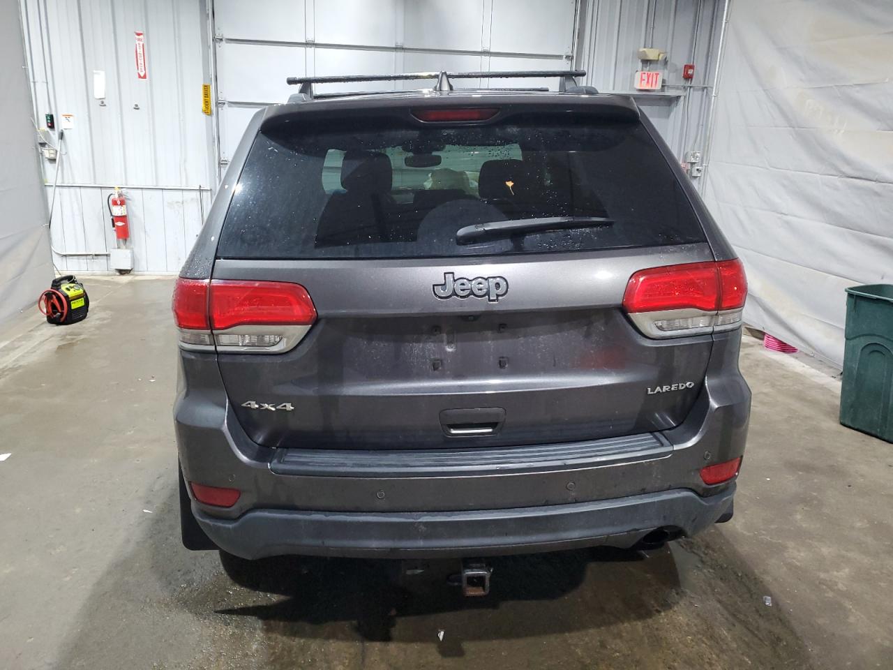 JEEP GRAND CHEROKEE LAREDO