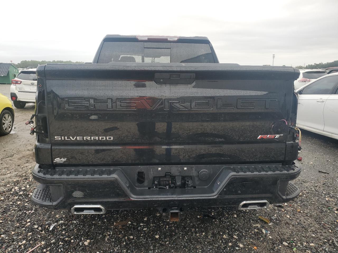 CHEVROLET SILVERADO K1500 RST