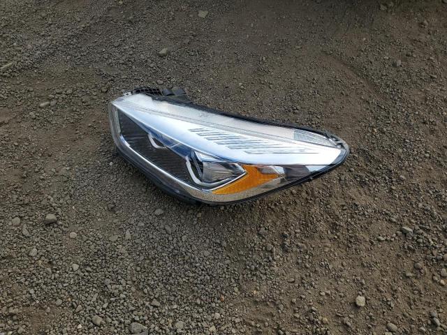 2018 FORD ESCAPE TIT - 1FMCU9J92JUD34460