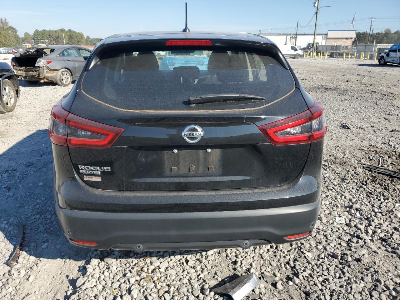NISSAN ROGUE SPORT S