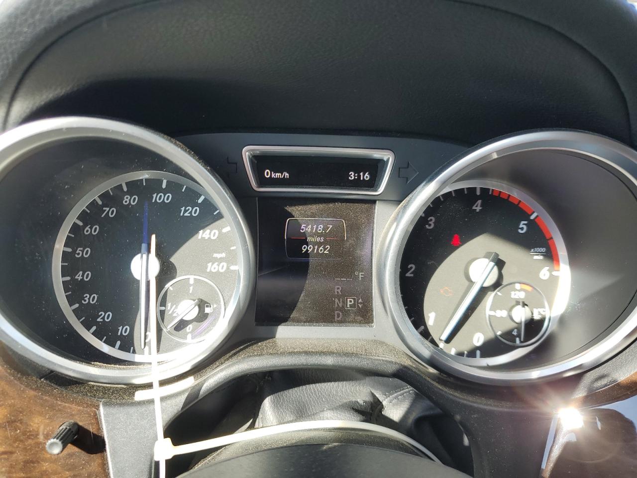 MERCEDES-BENZ GL-CLASS 350 BLUETEC