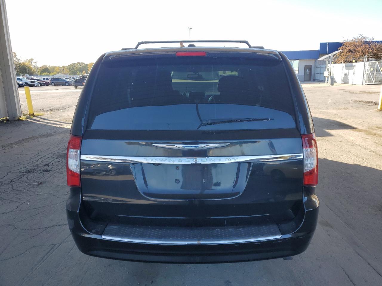 CHRYSLER TOWN & COUNTRY TOURING