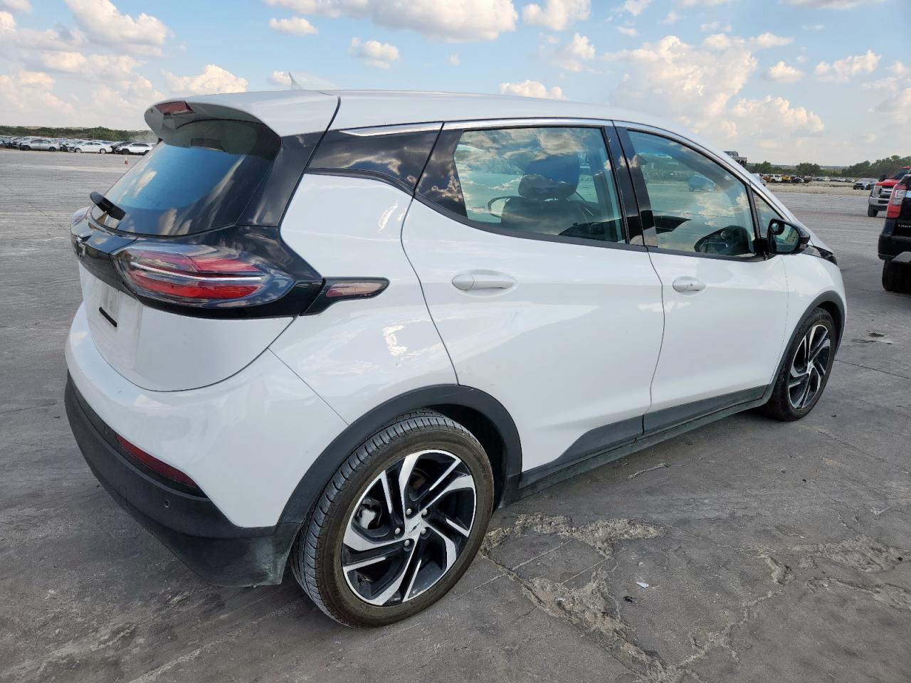 CHEVROLET BOLT 2LT