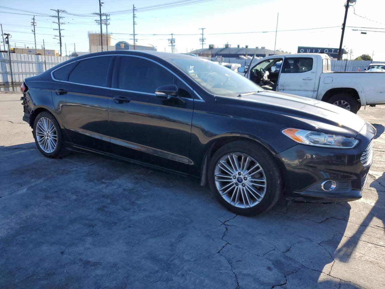 FORD FUSION SE
