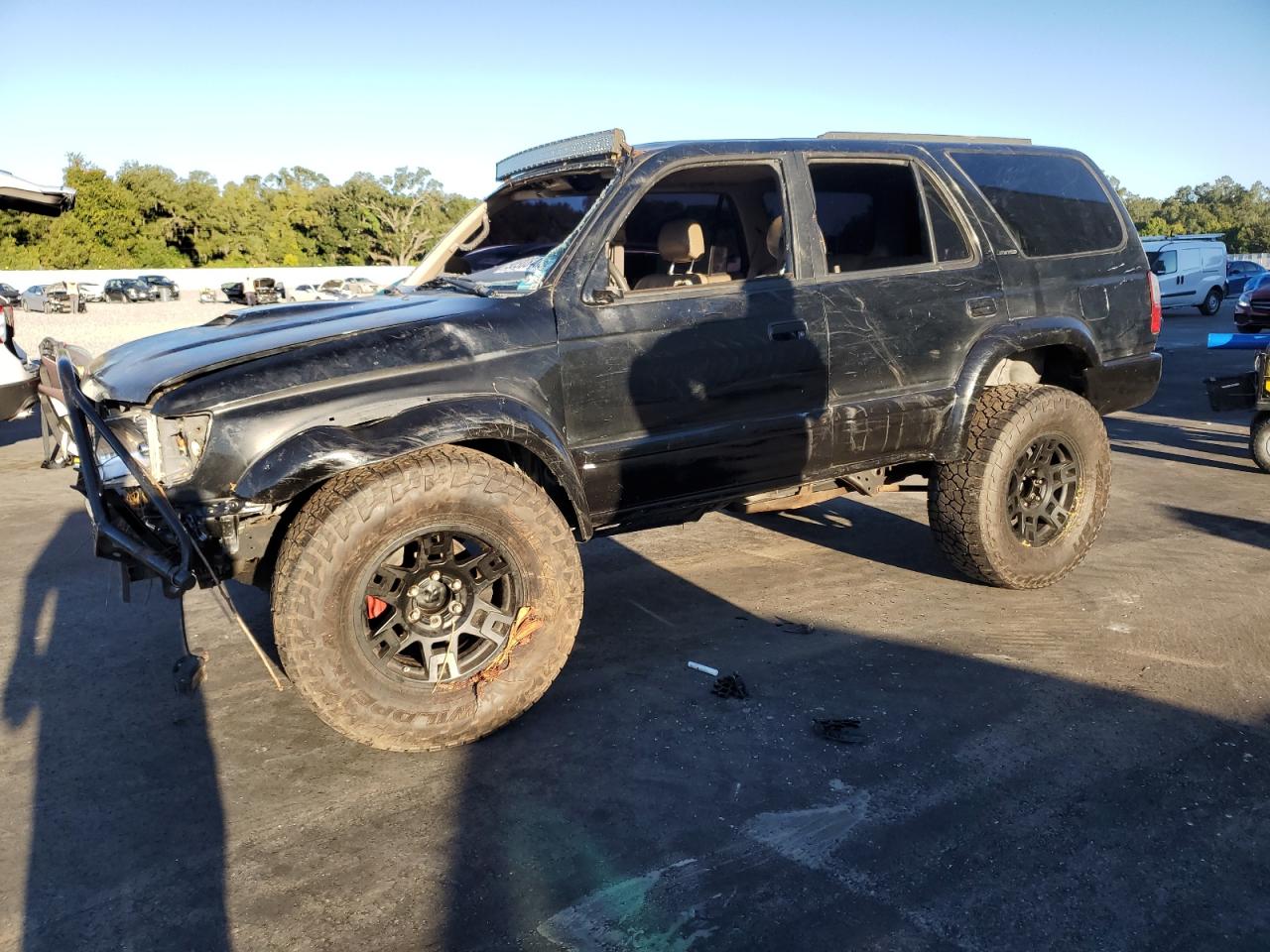 Lot #3303659933 2001 TOYOTA 4RUNNER LI