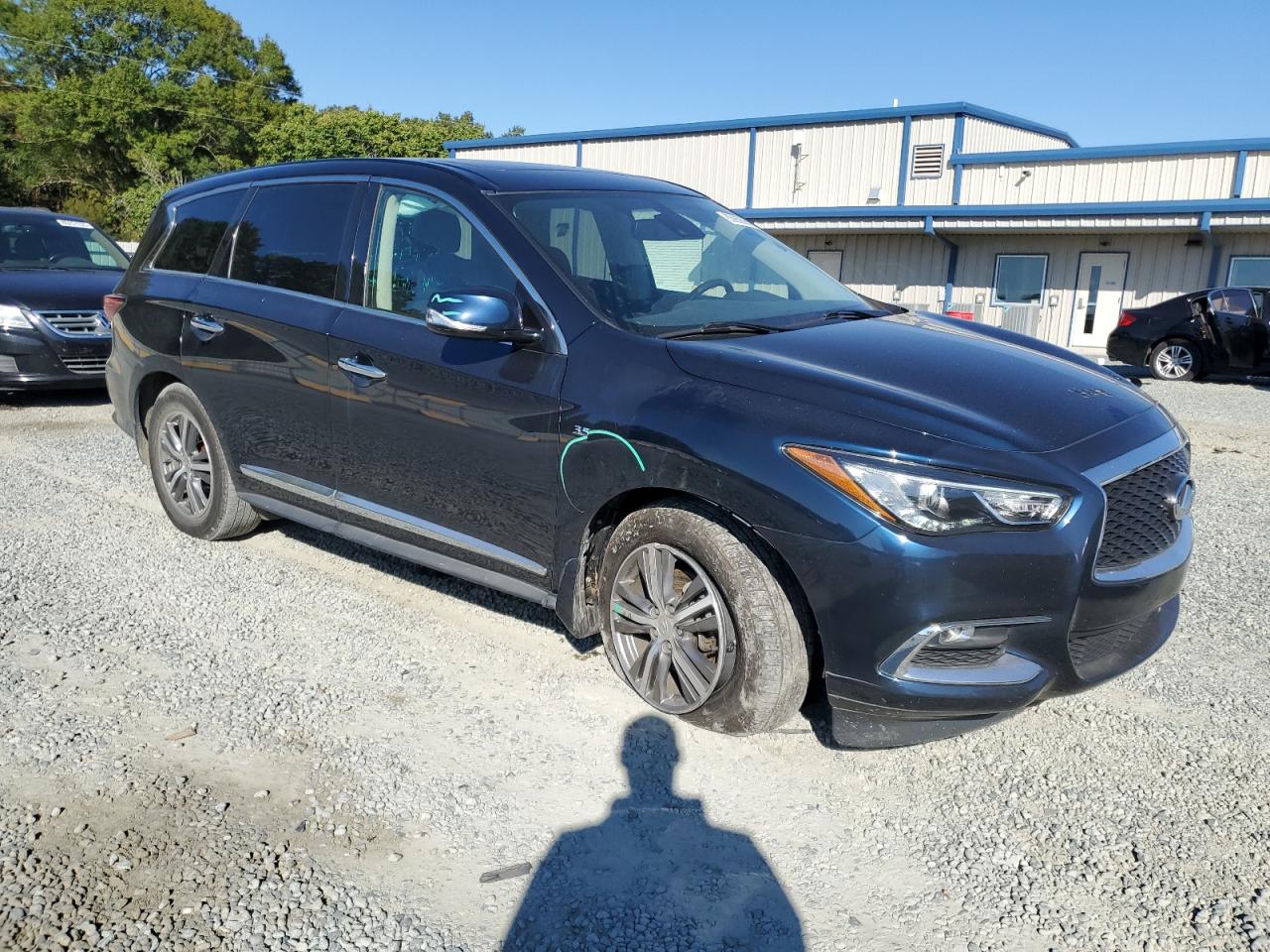 INFINITI QX60 LUXE
