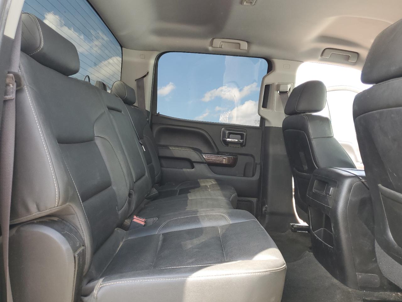 GMC SIERRA K2500 SLT