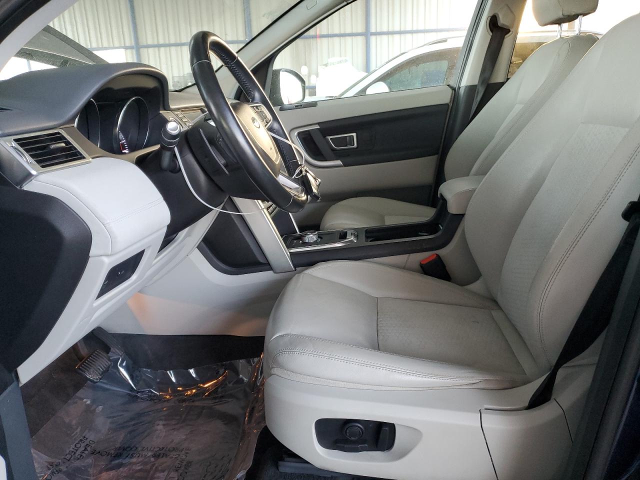 LAND ROVER DISCOVERY SE