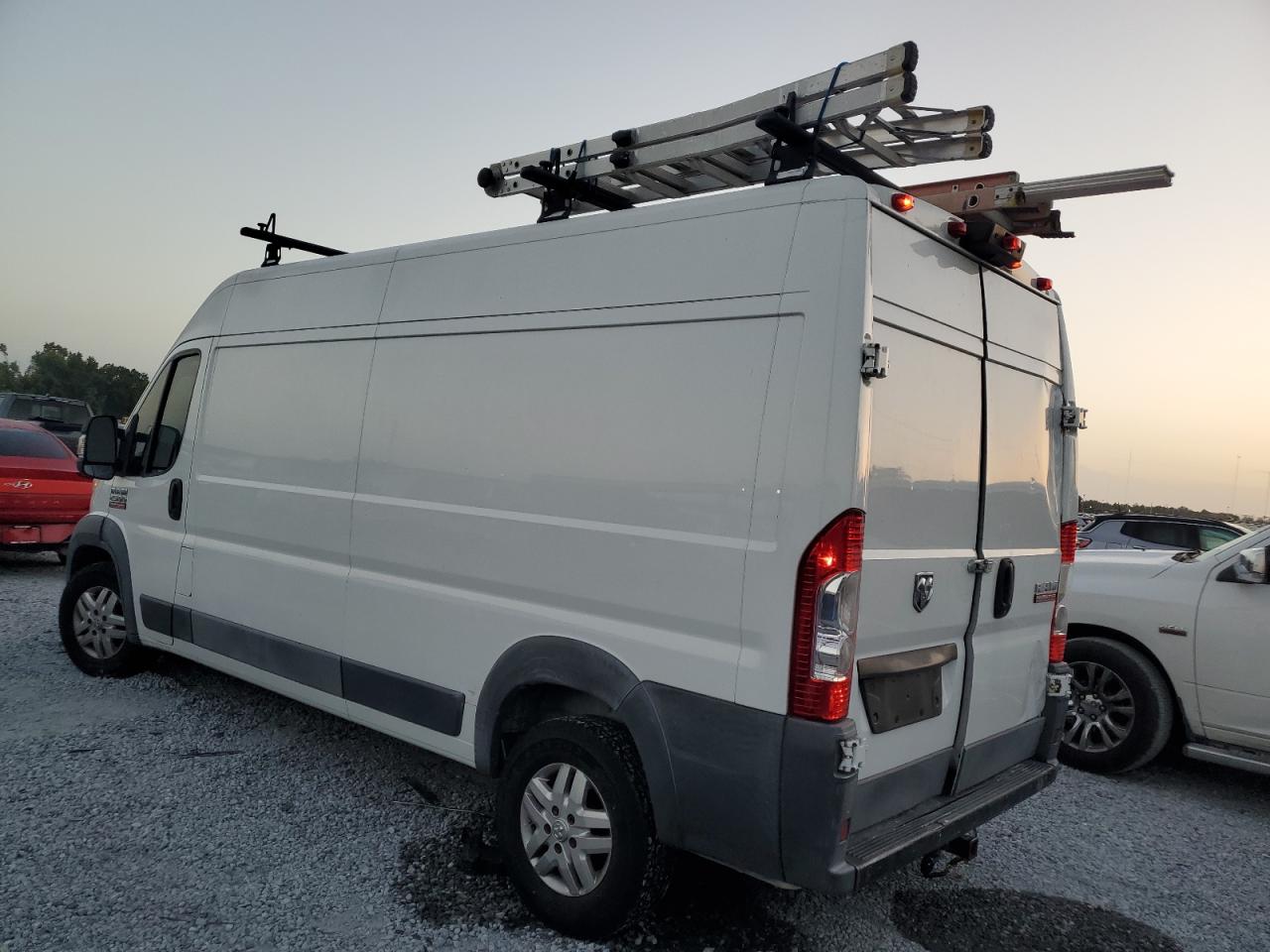 RAM PROMASTER 2500 HIGH