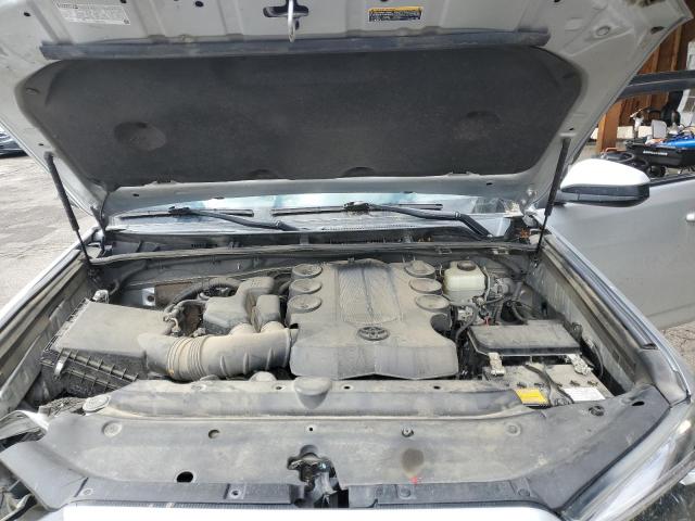 2019 TOYOTA 4RUNNER SR - JTEBU5JR1K5690026