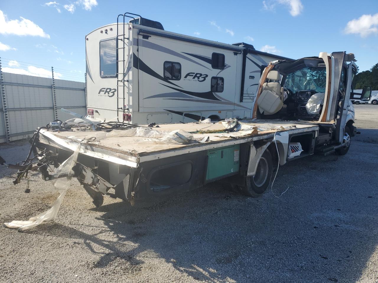 Lot #3292411282 2016 WINN TRVL TRLR