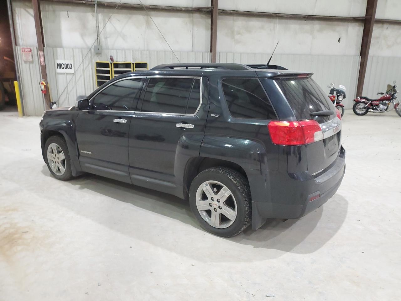 GMC TERRAIN SLT
