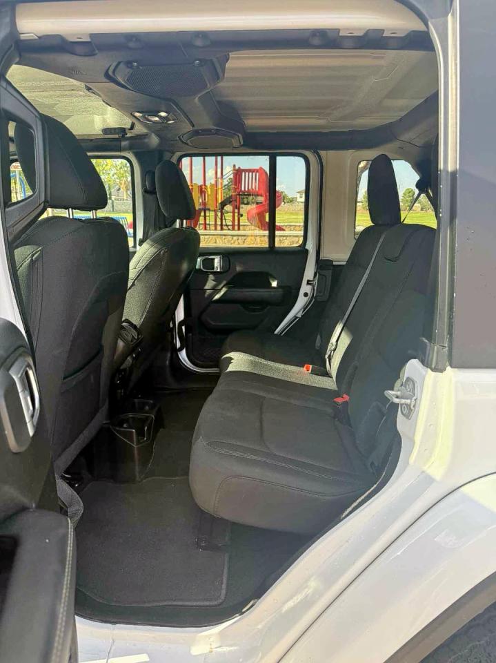 JEEP WRANGLER SAHARA