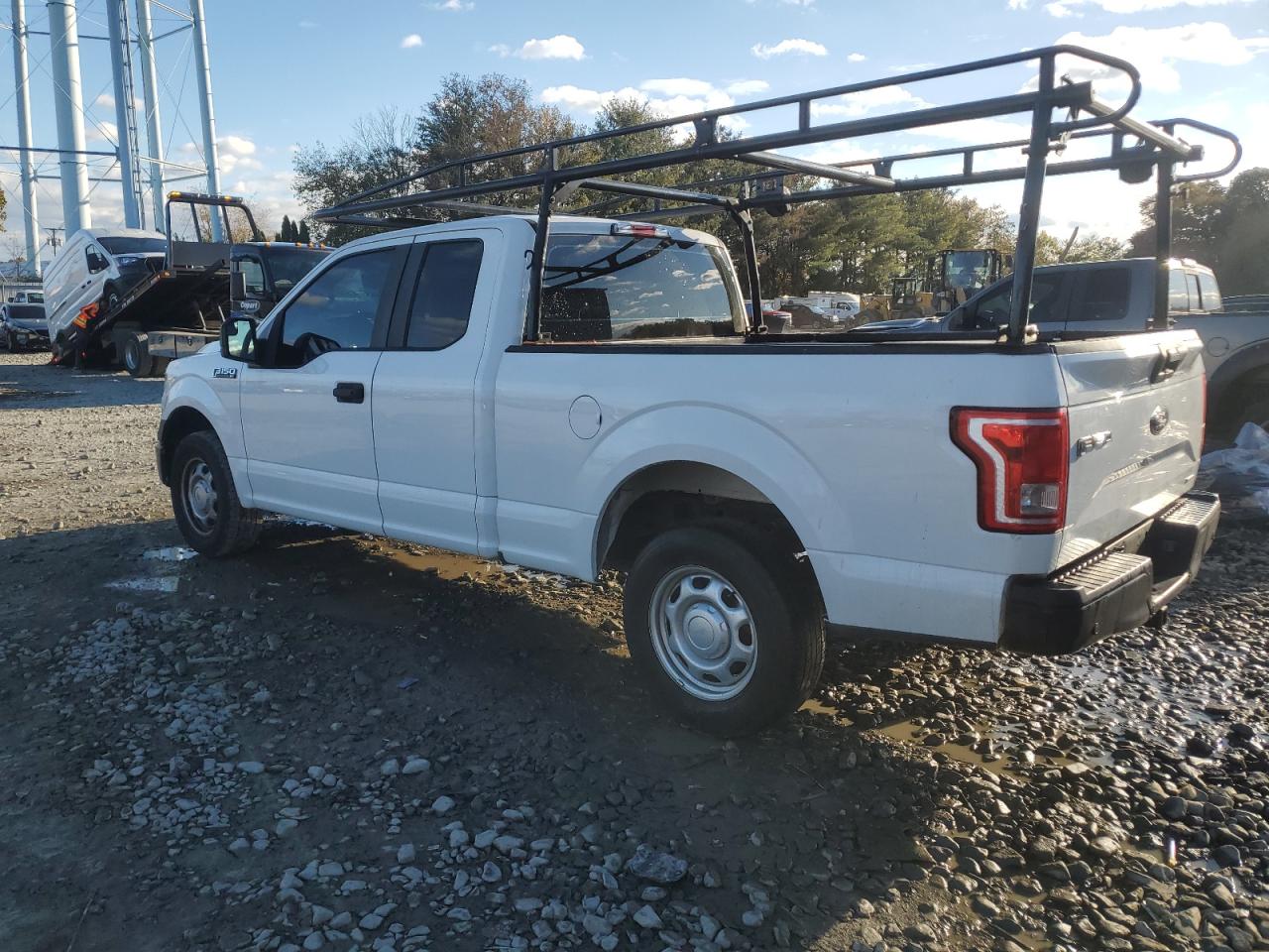 FORD F-150 SUPER CAB