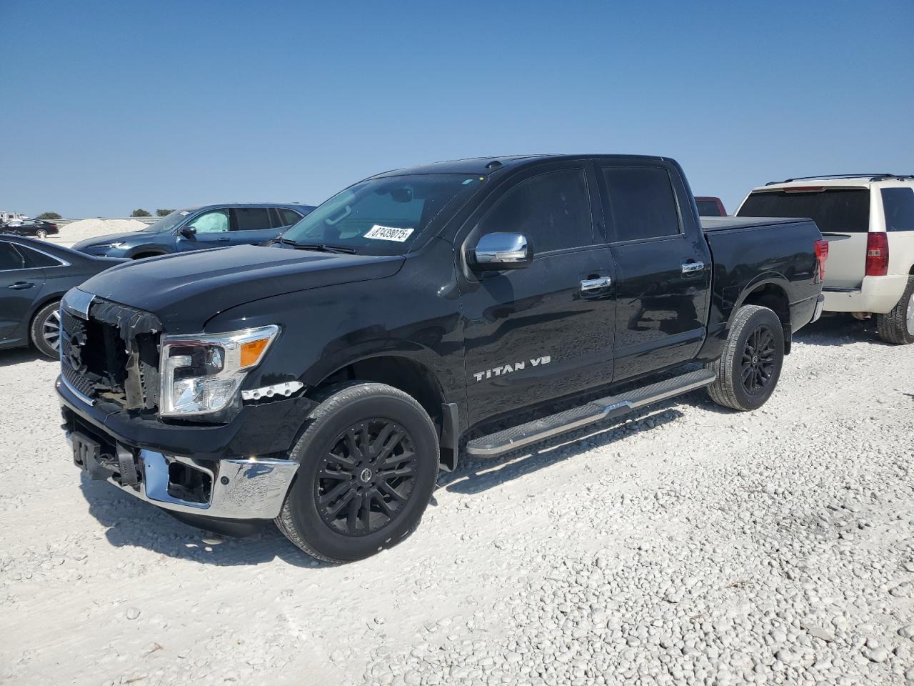 NISSAN TITAN SV