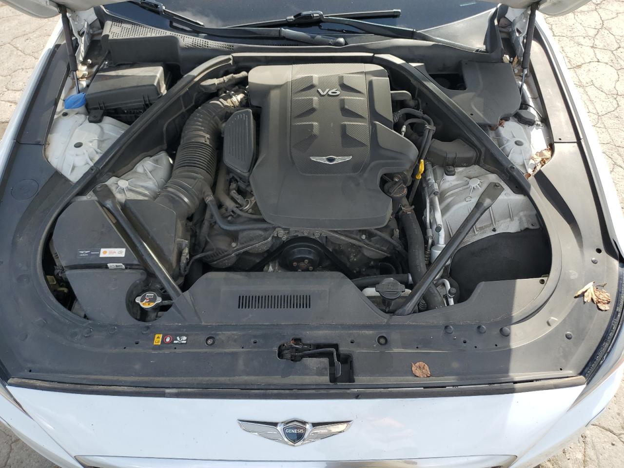 HYUNDAI GENESIS BASE