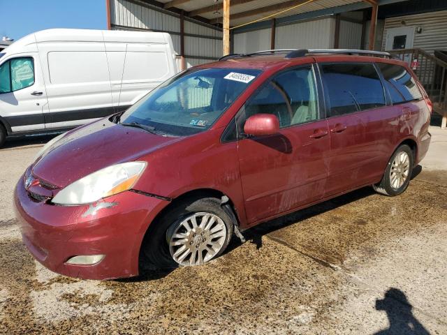 TOYOTA SIENNA XLE