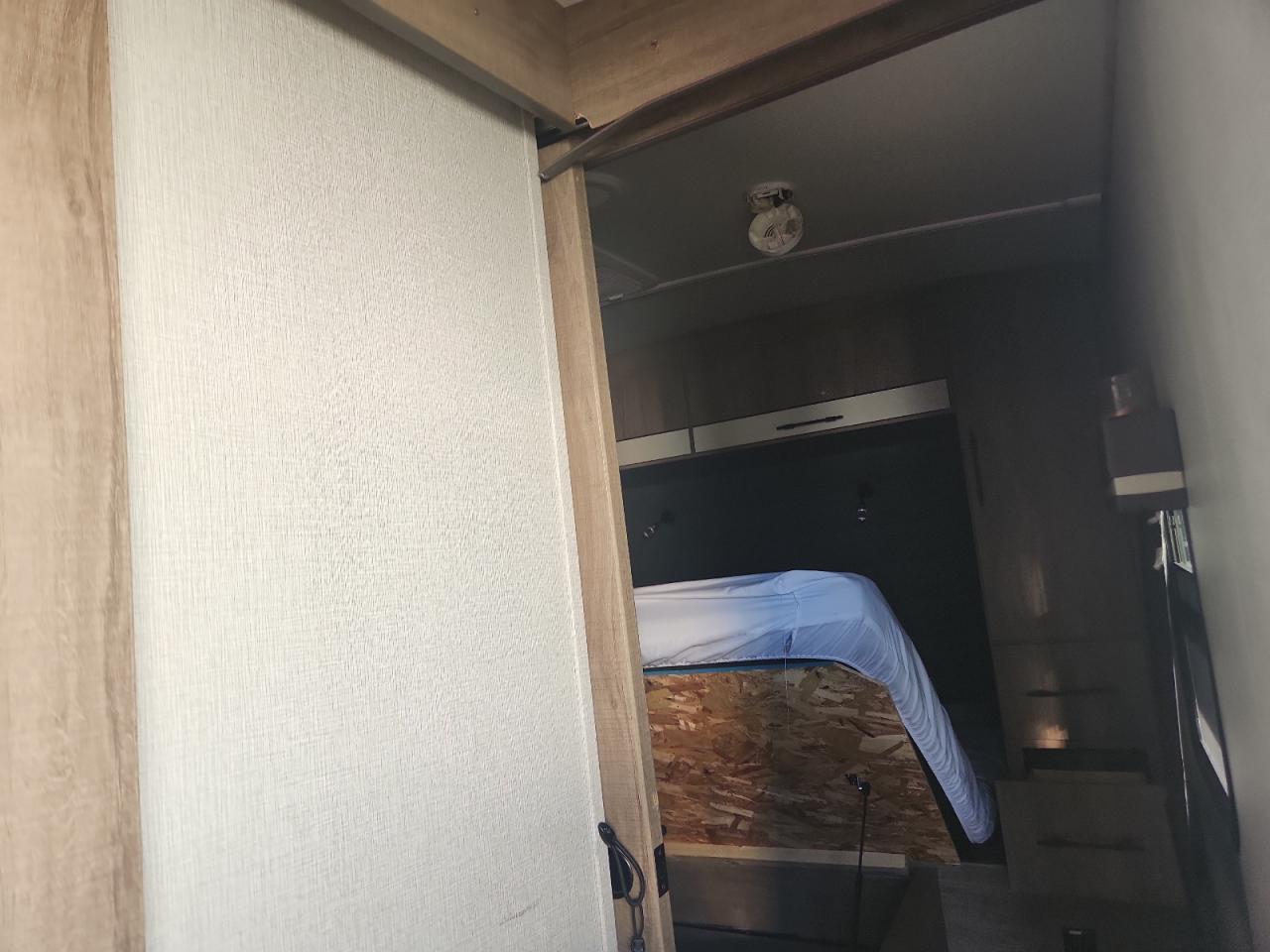 Lot #3294620026 2024 GRAND DESIGN IMAGINE