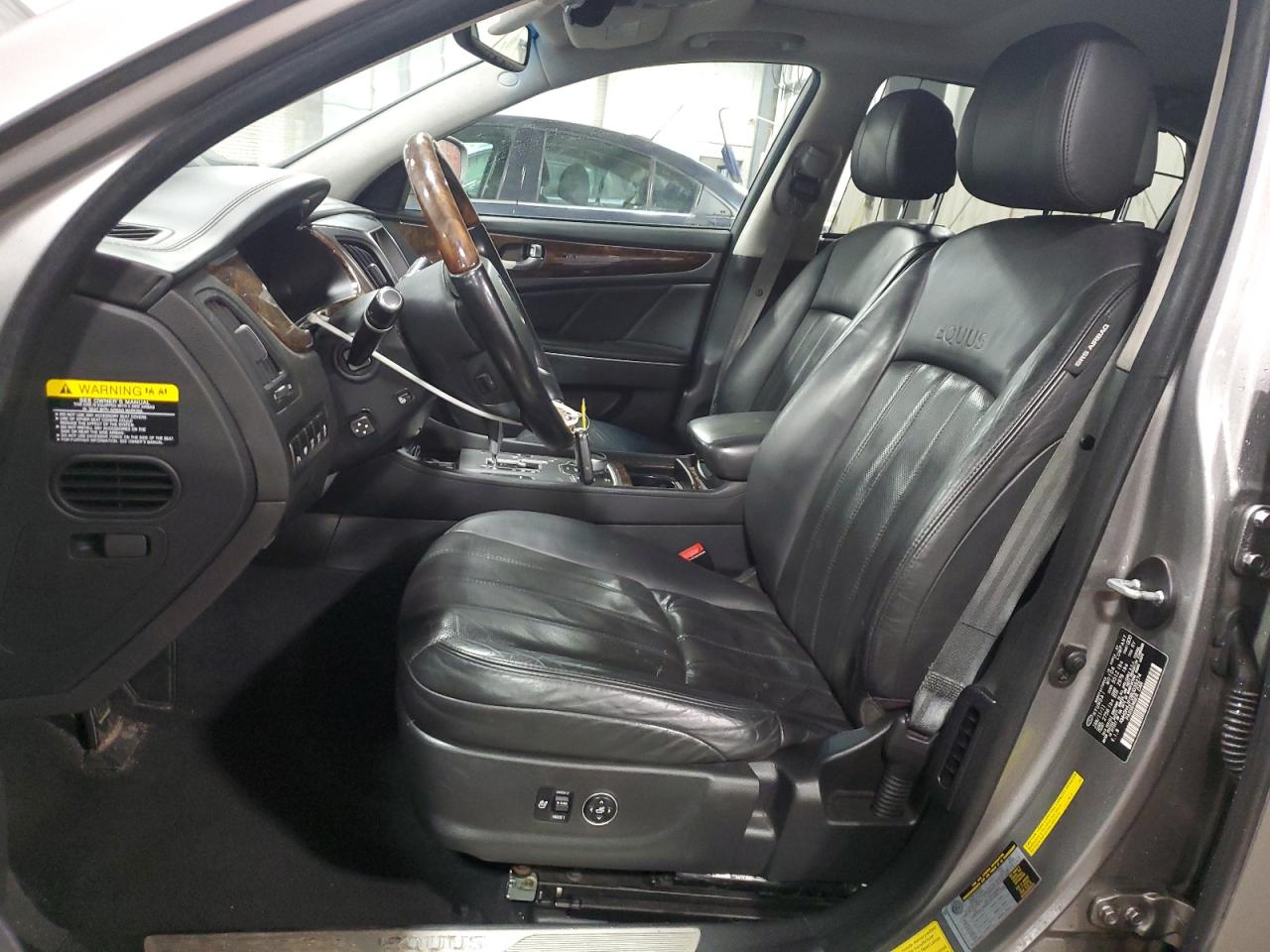 HYUNDAI EQUUS SIGNATURE