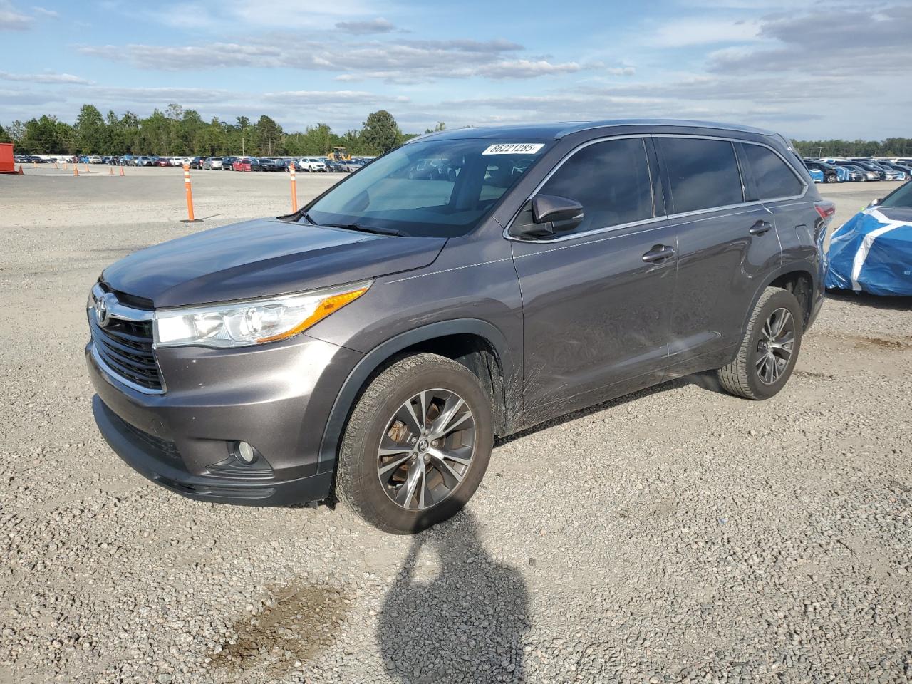 TOYOTA HIGHLANDER XLE