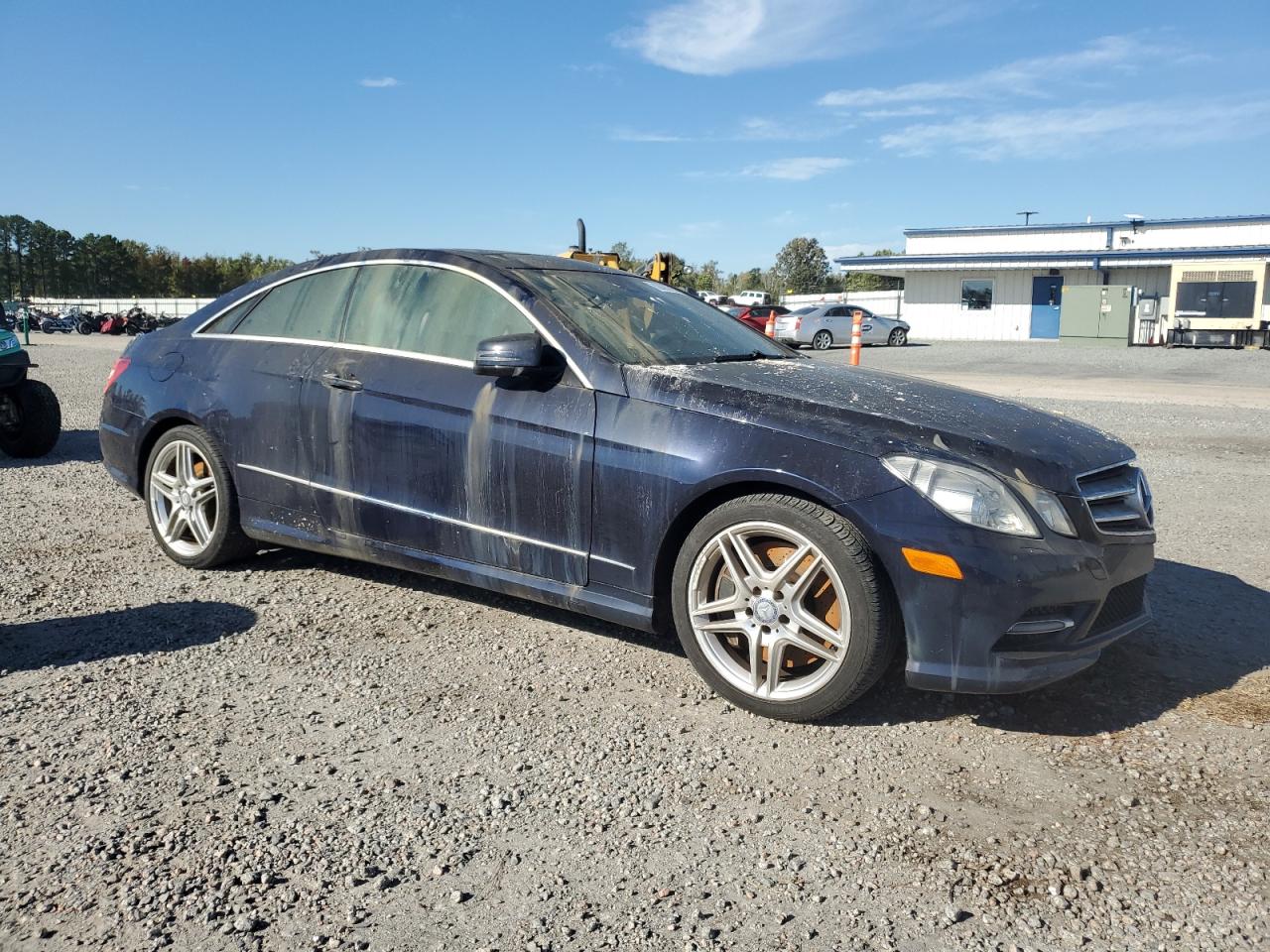 MERCEDES-BENZ E-CLASS 550