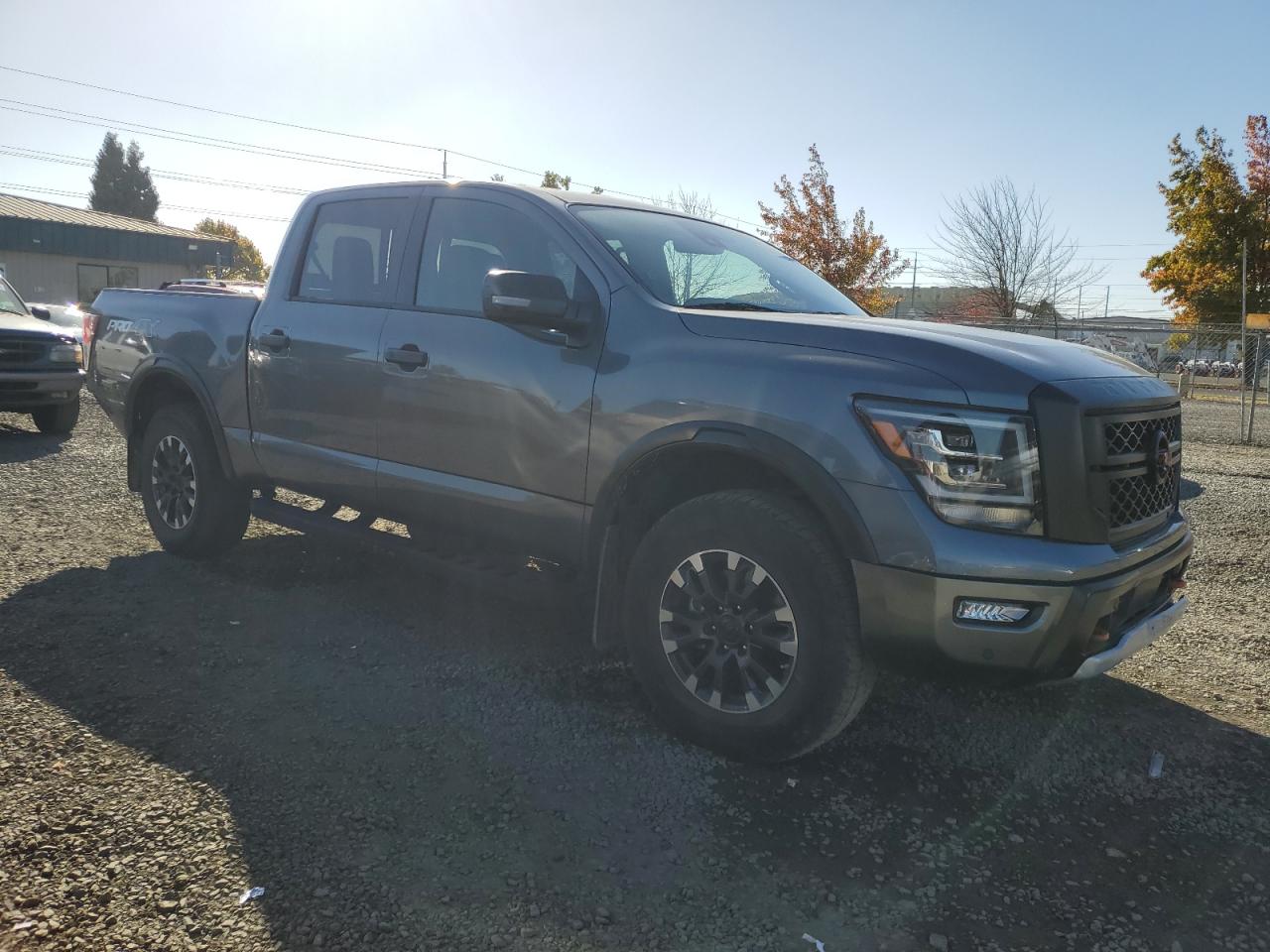 NISSAN TITAN PRO-4X