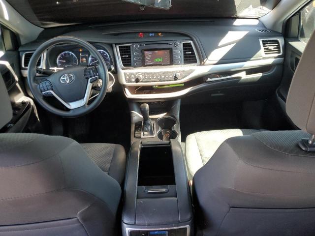 2019 TOYOTA HIGHLANDER LE 5TDZZRFH7KS363569