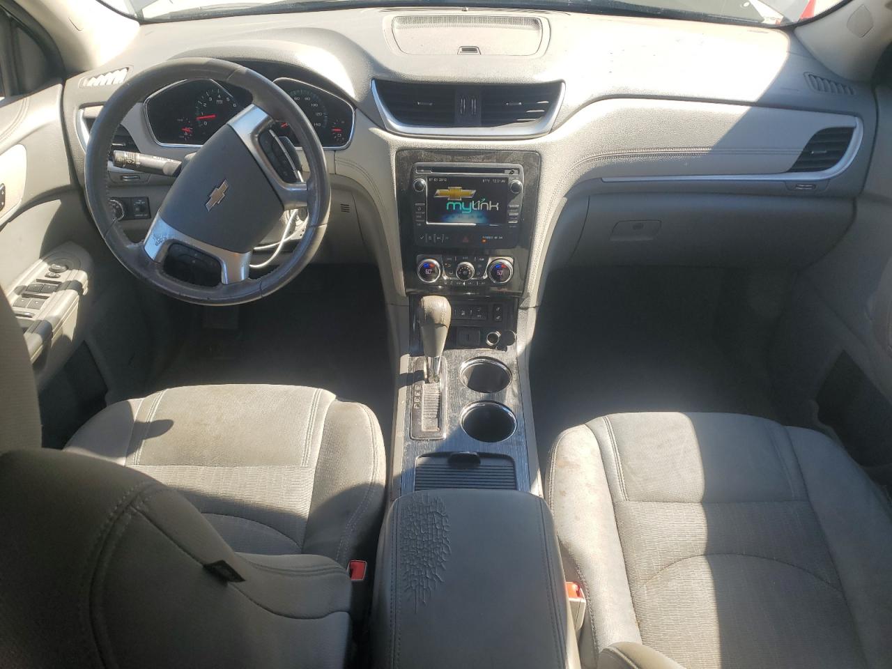 CHEVROLET TRAVERSE LT