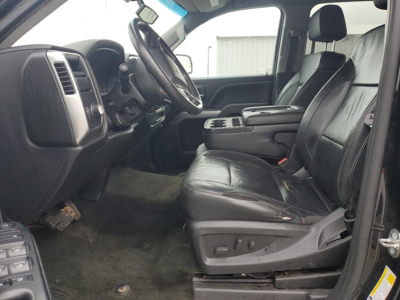 CHEVROLET SILVERADO C1500 LT