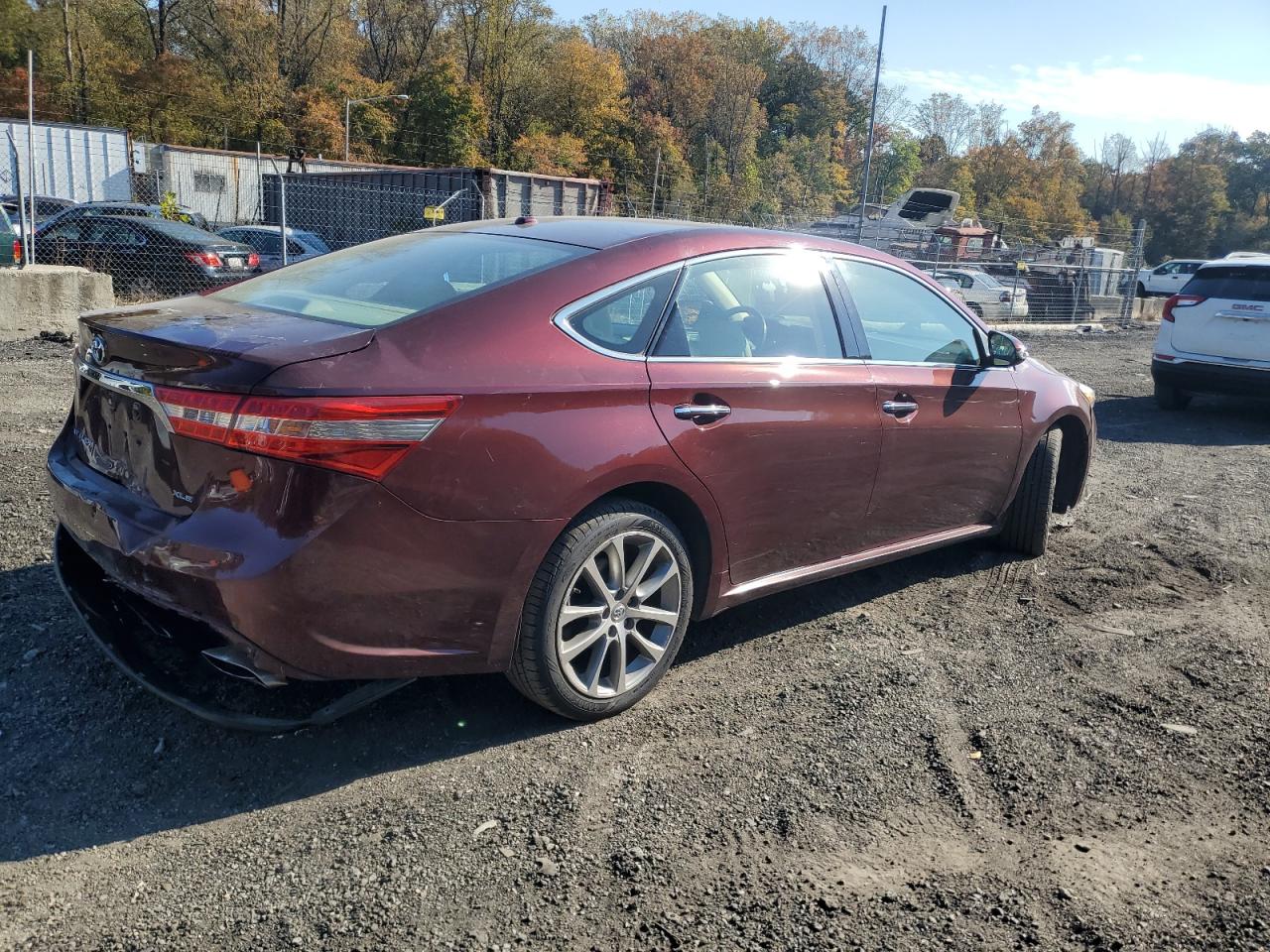 TOYOTA AVALON XLE