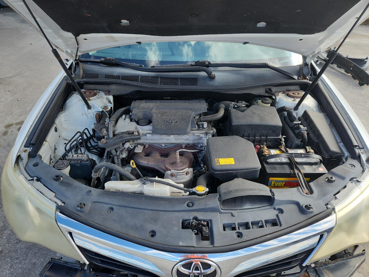 TOYOTA CAMRY L