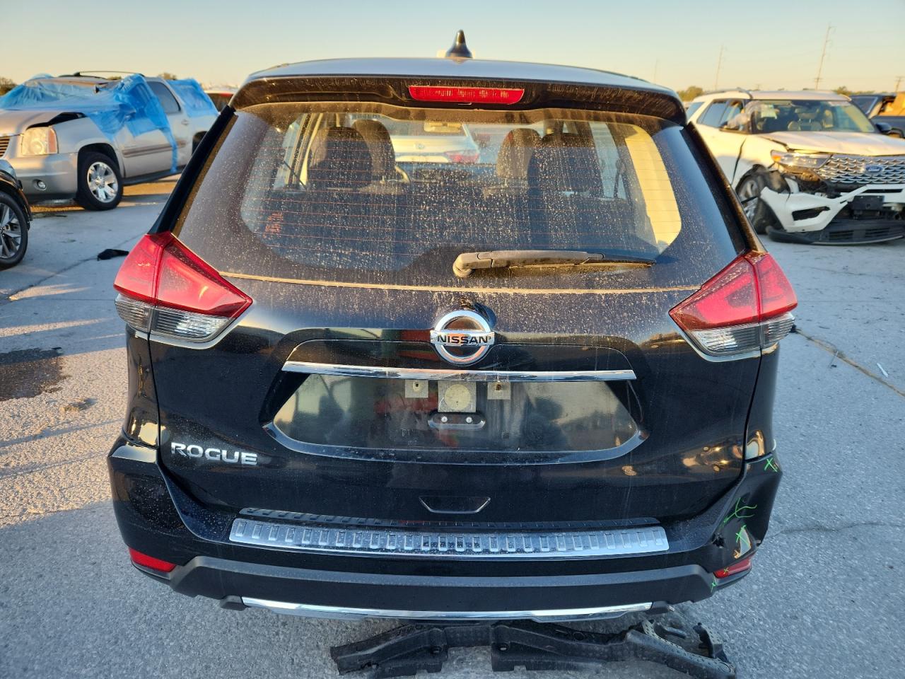 NISSAN ROGUE S