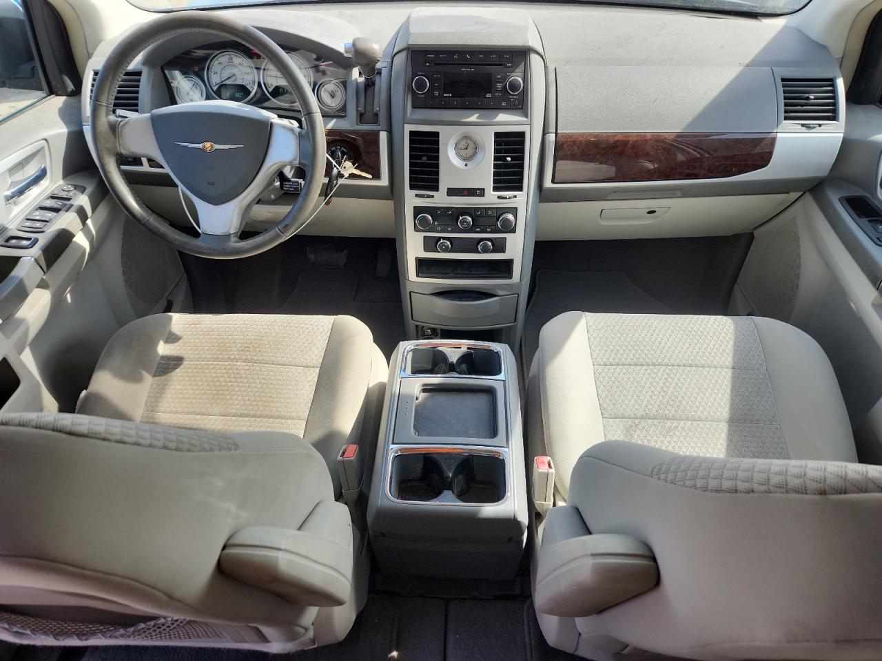 CHRYSLER TOWN & COUNTRY TOURING