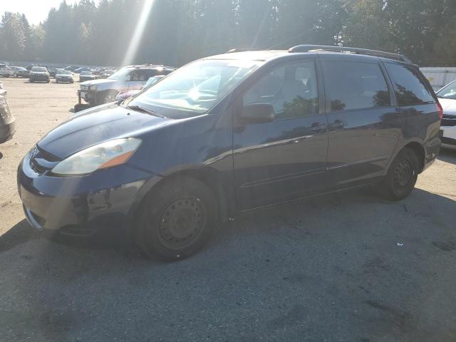 TOYOTA SIENNA CE