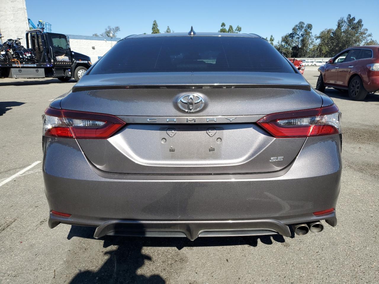 TOYOTA CAMRY SE NIGHT SHADE