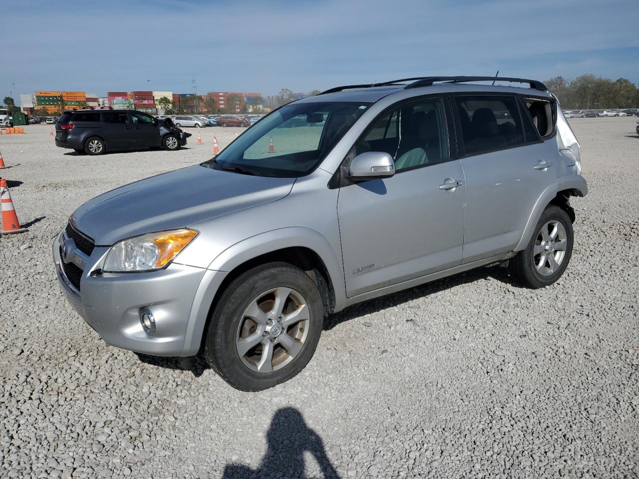 TOYOTA RAV4 LIMITED