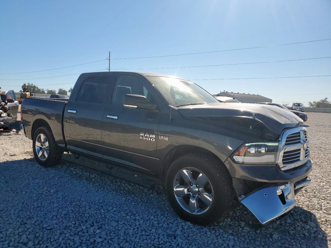 RAM 1500 SLT