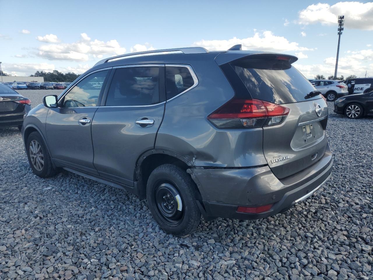 NISSAN ROGUE S
