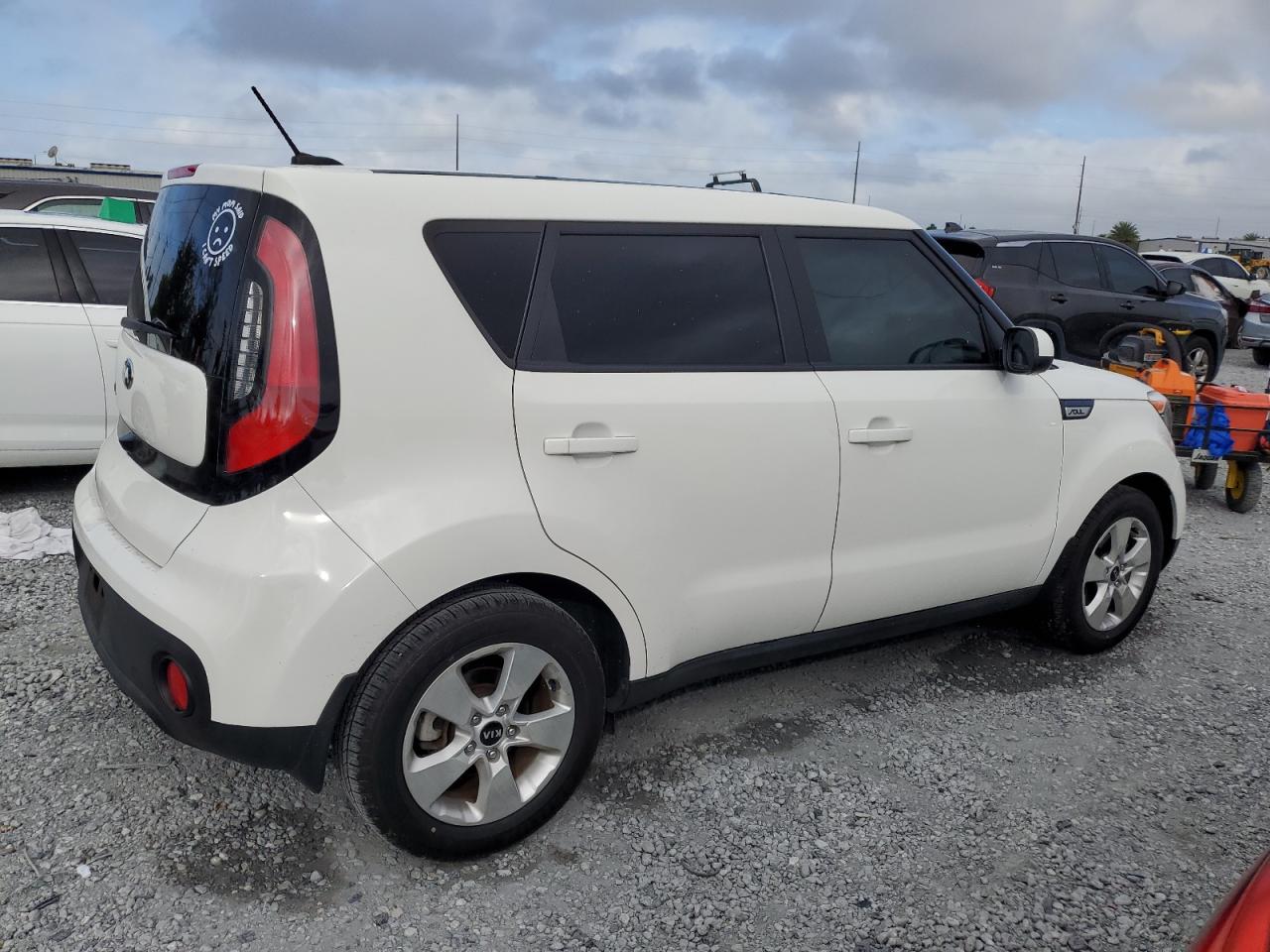 KIA SOUL