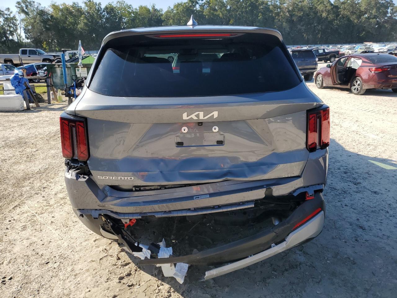 KIA SORENTO LX