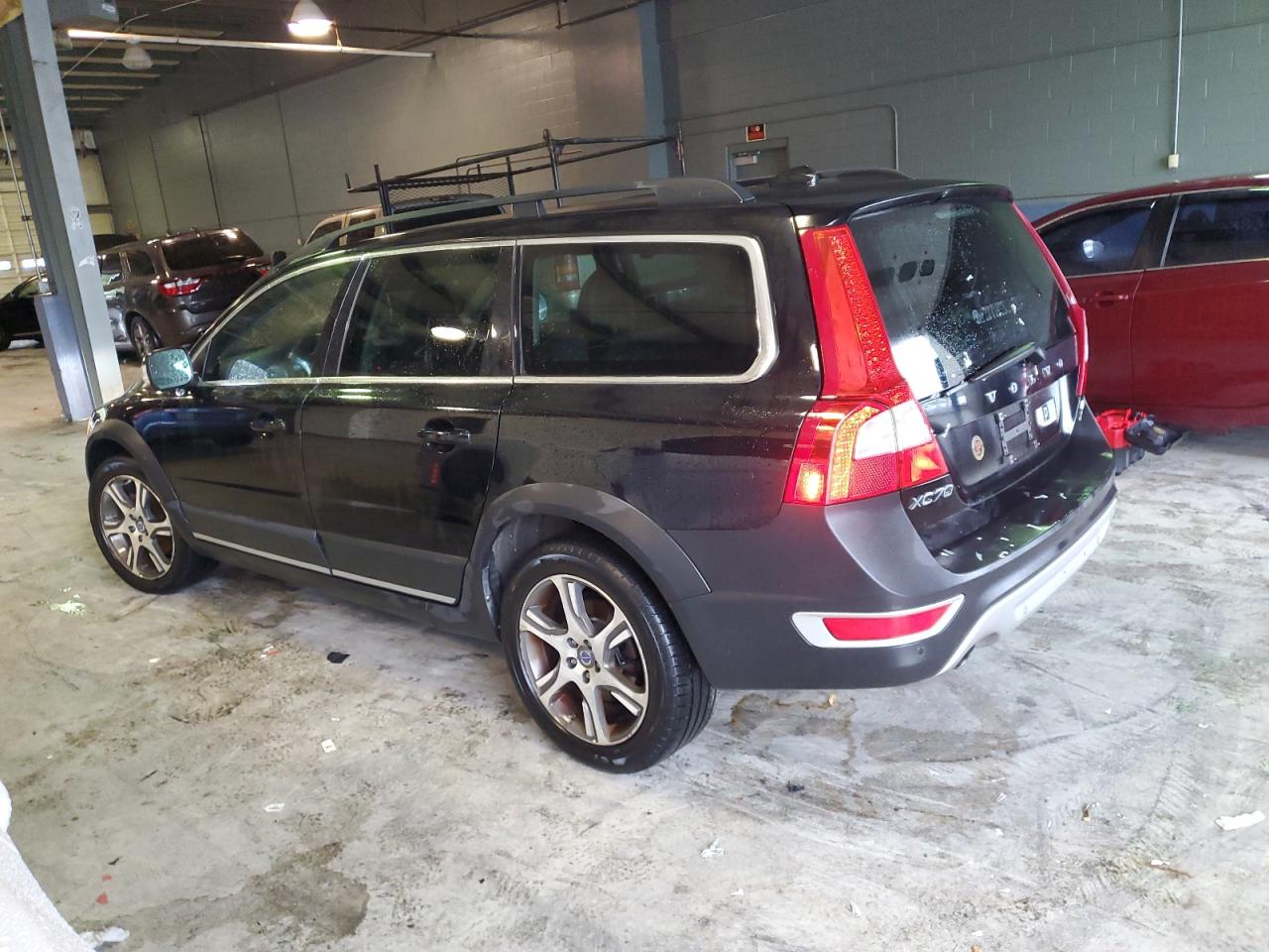 VOLVO XC70 T6