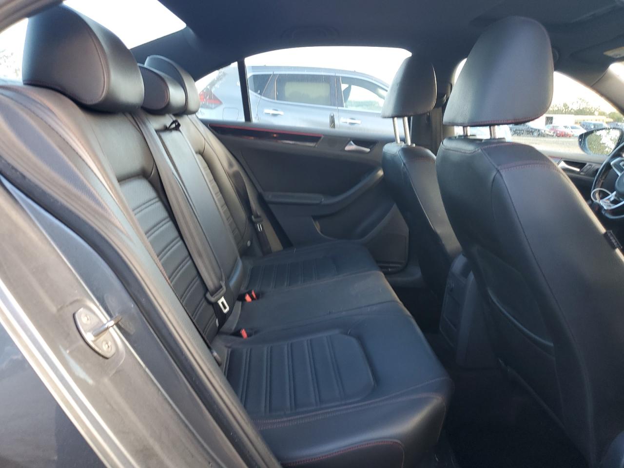 VOLKSWAGEN JETTA GLI