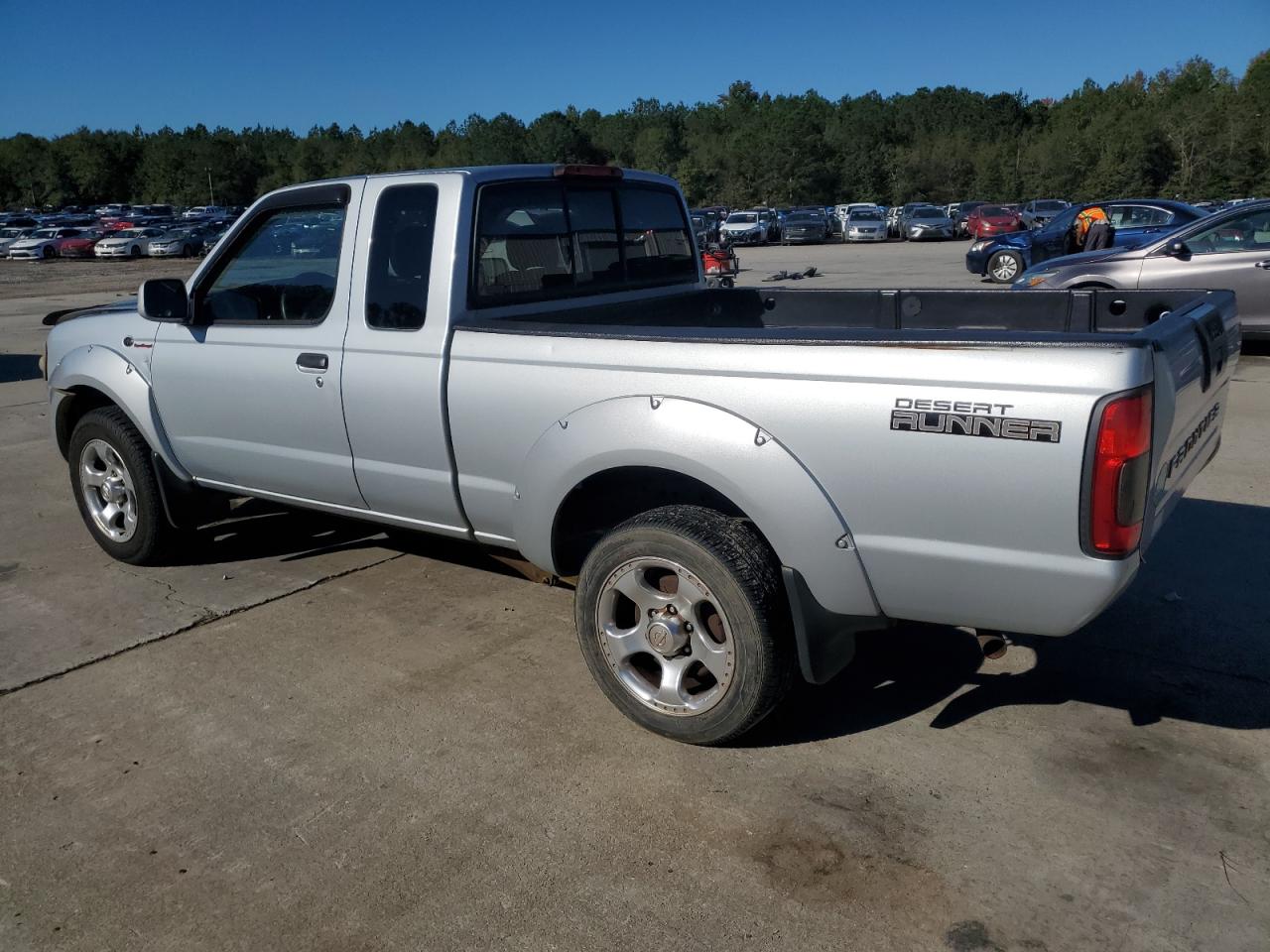 Lot #3290221205 2001 NISSAN FRONTIER K