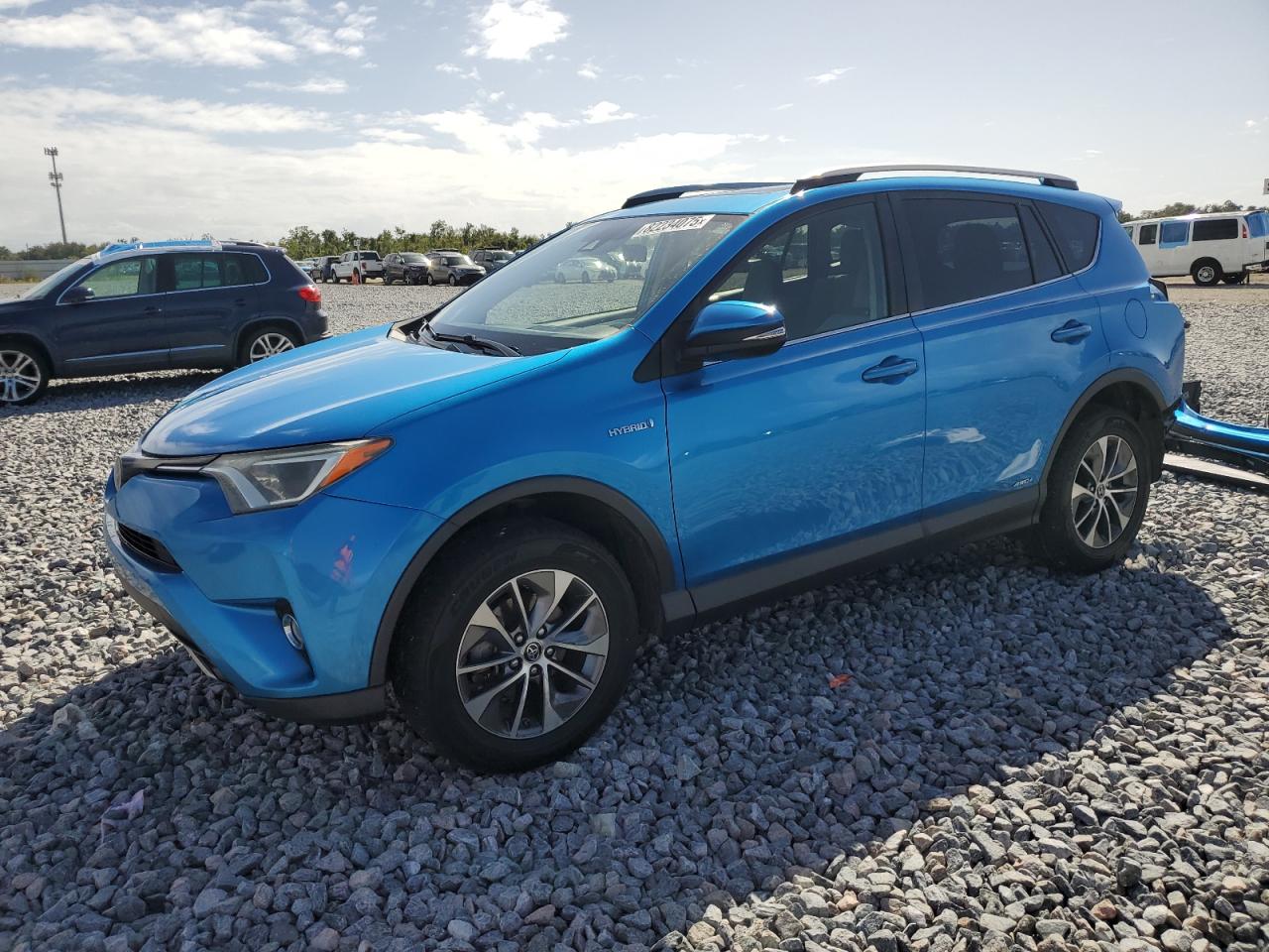 TOYOTA RAV4 LE