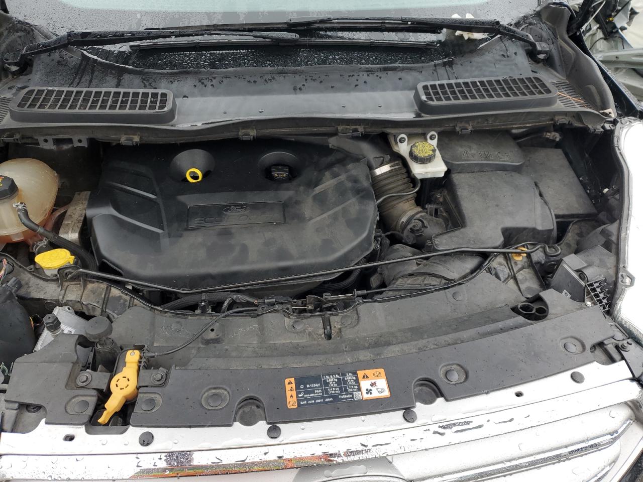 FORD ESCAPE TITANIUM