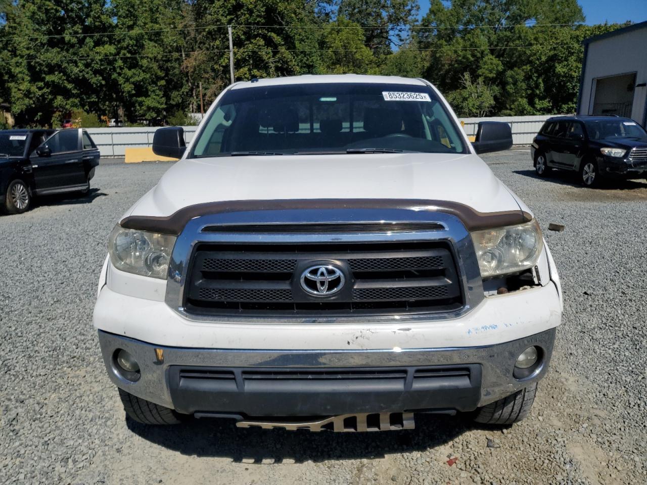 TOYOTA TUNDRA DOUBLE CAB SR5