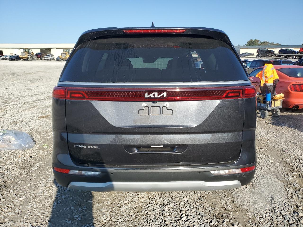 KIA CARNIVAL LX