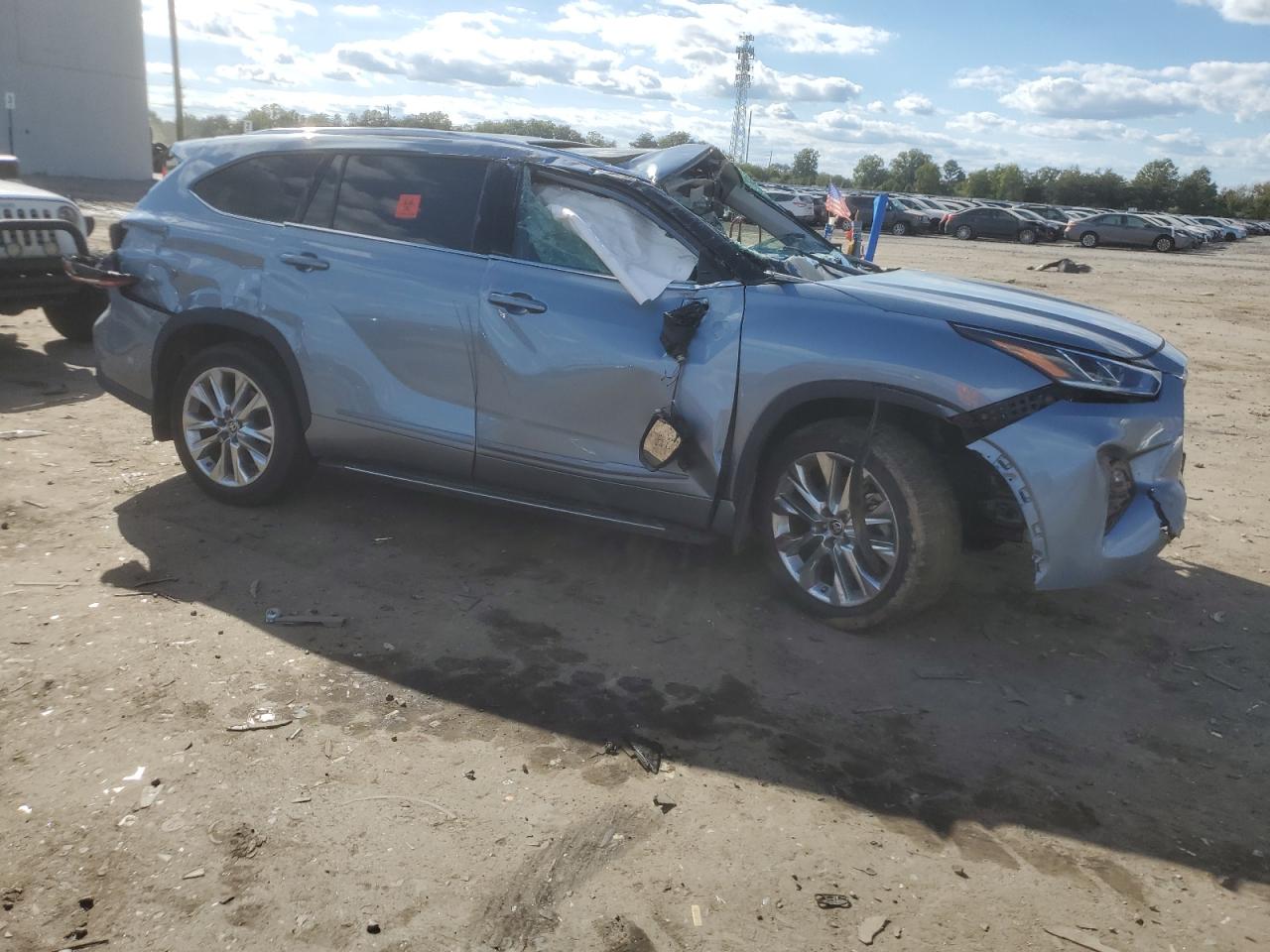 TOYOTA HIGHLANDER LIMITED