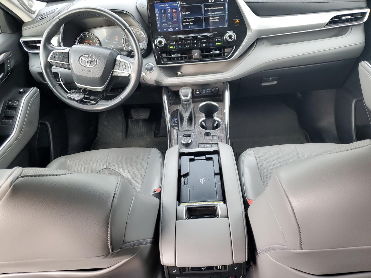 TOYOTA HIGHLANDER PLATINUM