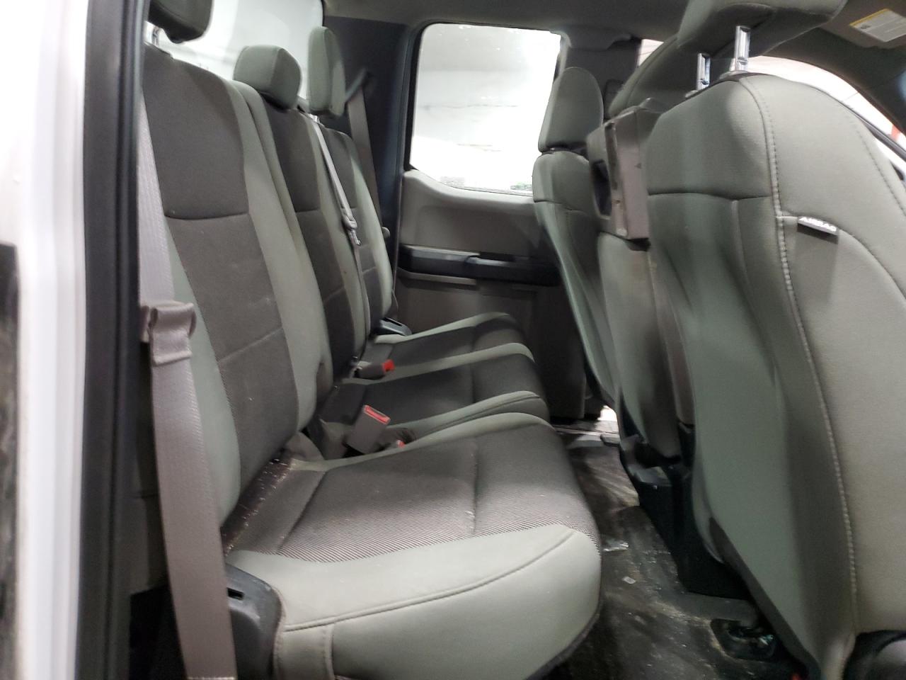 FORD F-150 SUPER CAB